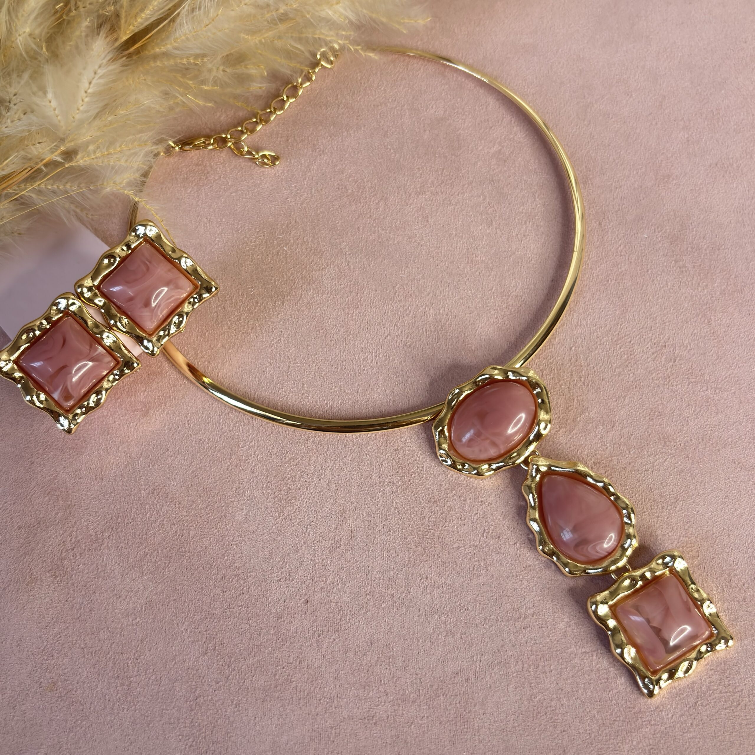 Conjunto Colar + Brinco Aro Resinado Dourado Rose