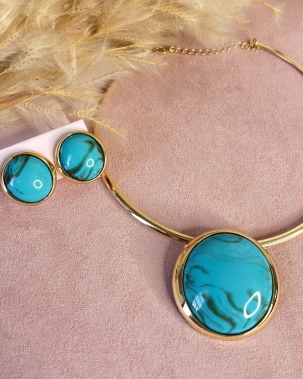 Conjunto Colar + Brinco Aro Resinado Dourado Turquesa
